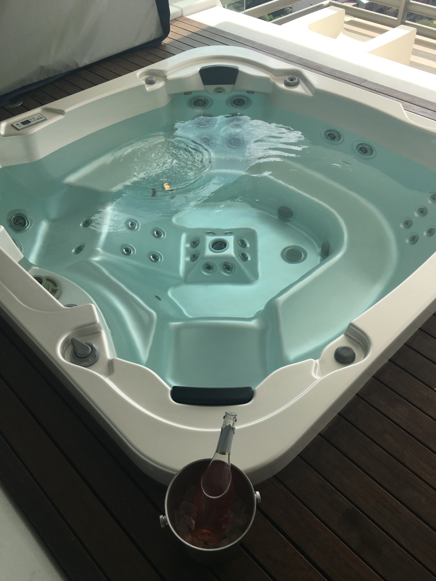 Améliorer l’isolation d’un spa Uncmi